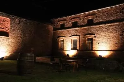 Extérieurs de nuit